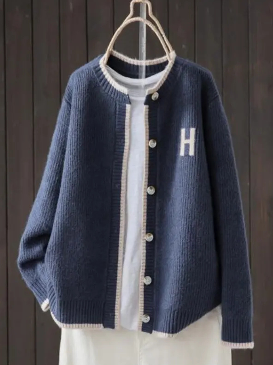 Damski sweter oversize zapinany na guziki z przodu stylowy kardigan casual 3